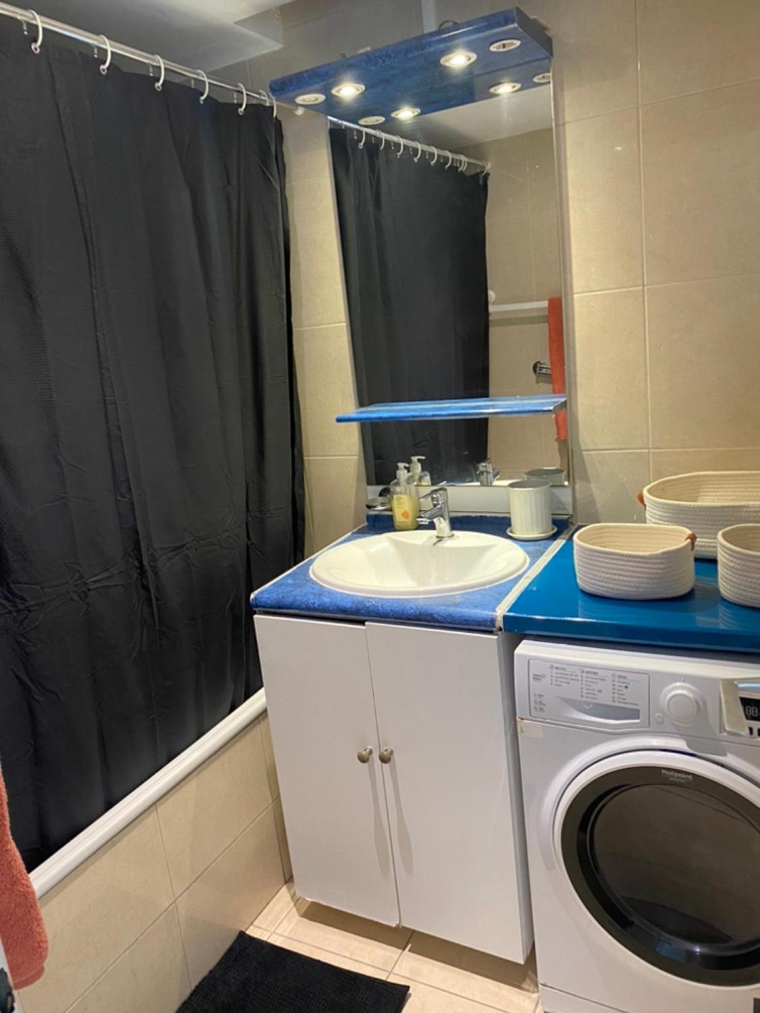 Apartment Paris La Defense Eiffel Tower Outlook بيتّو المظهر الخارجي الصورة